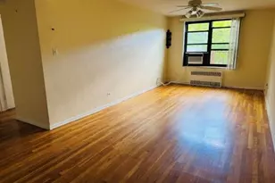83-20 98th St, Woodhaven, NY 11421 - Photo 7