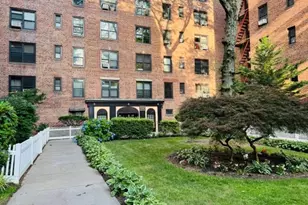 83-20 98th St, Woodhaven, NY 11421 - Photo 1