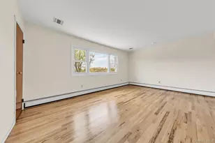 29 Butler St, Glen Cove, NY 11542 - Photo 7