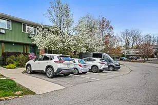105 Coachlight Square, Montrose, NY 10548 - Photo 25