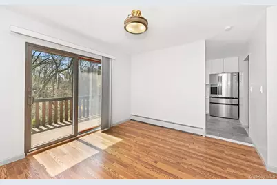 105 Coachlight Square, Montrose, NY 10548 - Photo 7