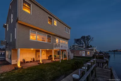 106 Irving Avenue, Freeport, NY 11520 - Photo 33