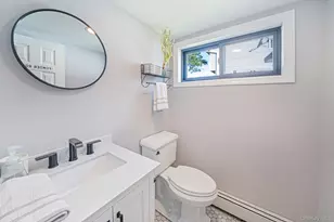 159 Nimbus Rd, Holbrook, NY 11741 - Photo 17