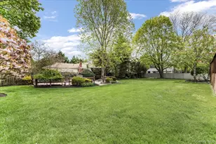 1 Nita St, East Northport, NY 11731 - Photo 39