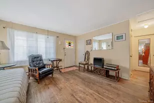 115 Irish Ln, East Islip, NY 11730 - Photo 3