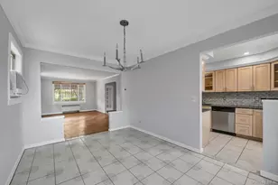 1287 Pelham Pkwy N, Bronx, NY 10469 - Photo 11