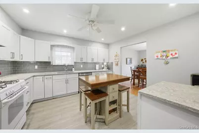 185 Bennett Avenue, Yonkers, NY 10701 - Photo 5