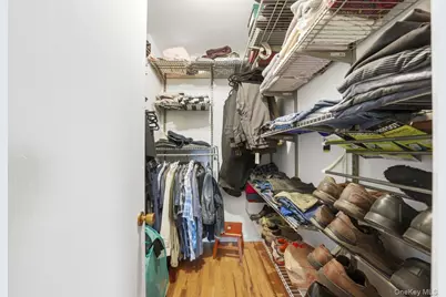 185 Bennett Avenue, Yonkers, NY 10701 - Photo 15