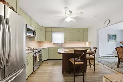 185 Bennett Avenue, Yonkers, NY 10701 - Photo 19