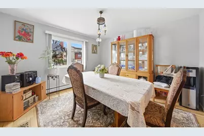 185 Bennett Avenue, Yonkers, NY 10701 - Photo 21