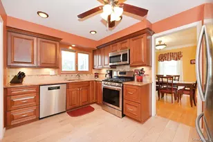 295 New Hyde Park Rd, Garden City, NY 11530 - Photo 17