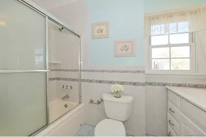 295 New Hyde Park Road, Garden City, NY 11530 - Photo 23