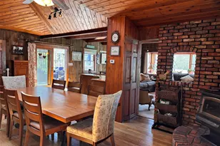 212 Matthews Rd, Oakdale, NY 11769 - Photo 15