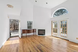 221 E Montauk Hwy, Hampton Bays, NY 11946 - Photo 11