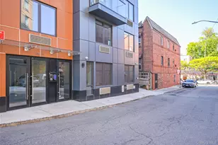 116-17 Grosvenor Ln, Kew Gardens, NY 11418 - Photo 21