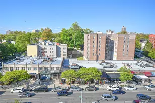 116-17 Grosvenor Ln, Kew Gardens, NY 11418 - Photo 17