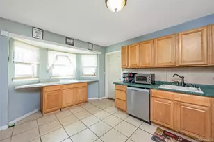 6 Evy Ct, Sayville, NY 11782 - Photo 9
