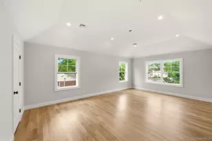 49 Valentine Ave, East Northport, NY 11743 - Photo 15