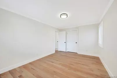 185 9th Street, Hicksville, NY 11801 - Photo 21