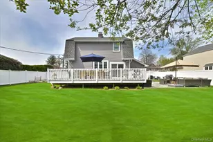 88 Webster St, Westbury, NY 11590 - Photo 27