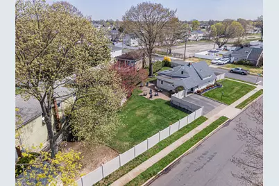 59 Orchid Road, Levittown, NY 11756 - Photo 3