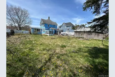 31 East Avenue, Freeport, NY 11520 - Photo 9