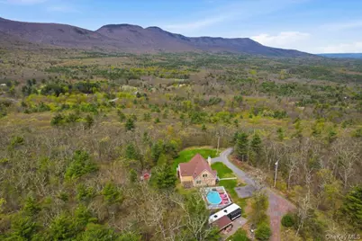 20 Joshuas Path, East Fishkill, NY 12473 - Photo 37