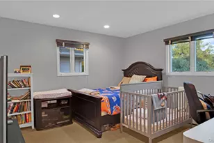 2026 Bliss Pl, Merrick, NY 11566 - Photo 33
