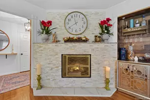 94 Gretna Rd, Pleasant Valley, NY 12569 - Photo 9