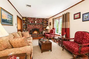 96 Edgewood Dr, Central Valley, NY 10917 - Photo 9