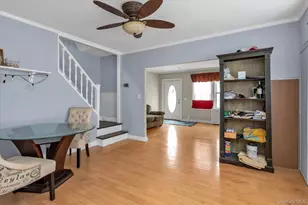 52 Syracuse St, Williston Park, NY 11596 - Photo 5