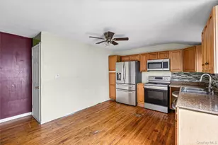2502 Race Ave, Medford, NY 11763 - Photo 9