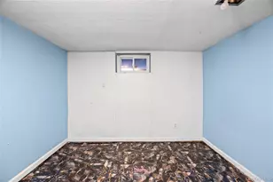 2502 Race Ave, Medford, NY 11763 - Photo 23