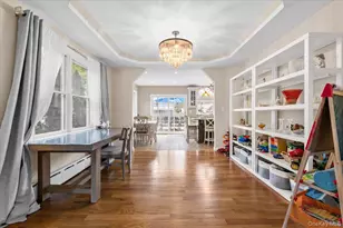 174-28 Pidgeon Meadow Rd, Fresh Meadows, NY 11365 - Photo 15