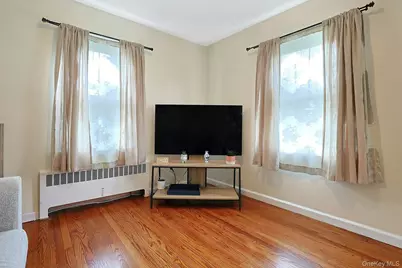 17 N Park Avenue, Nanuet, NY 10954 - Photo 15