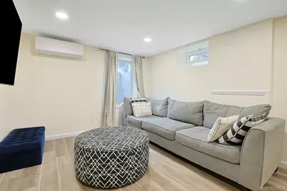 17 N Park Avenue, Nanuet, NY 10954 - Photo 29