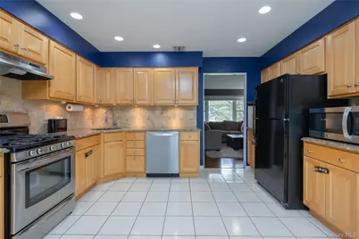 1 Alexa Court, Pearl River, NY 10965 - Photo 21