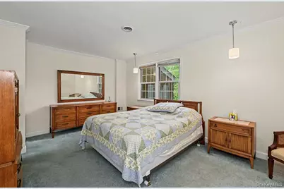 95 Georgia Avenue, Bronxville, NY 10708 - Photo 17