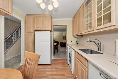 95 Georgia Avenue, Bronxville, NY 10708 - Photo 5