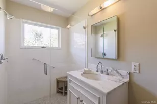 29 Alden Ln, Quiogue, NY 11978 - Photo 11