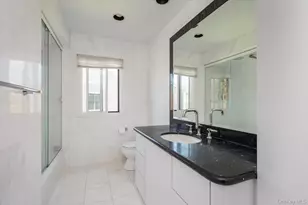 25 Princeton Dr, Syosset, NY 11791 - Photo 21