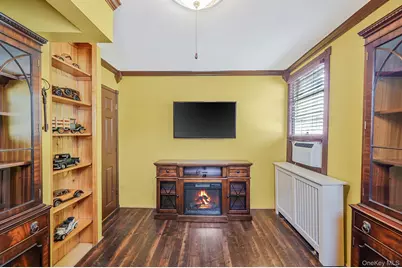 74 Maple Avenue, Patchogue, NY 11772 - Photo 19