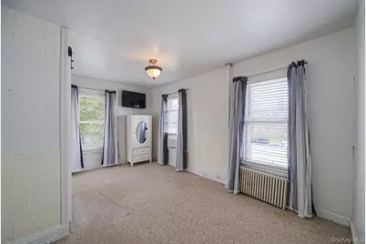 74 Maple Avenue, Patchogue, NY 11772 - Photo 27