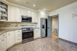 28-18 200th St, Bayside, NY 11360 - Photo 11