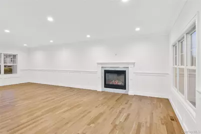 12 Patience Lane, Westbury, NY 11590 - Photo 23