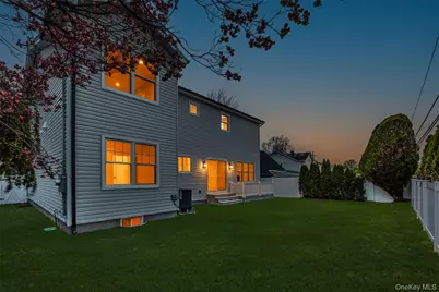 12 Patience Lane, Westbury, NY 11590 - Photo 3