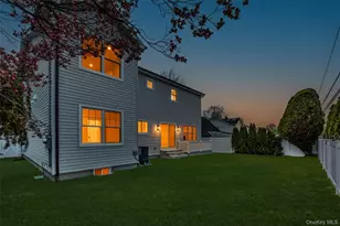 12 Patience Ln, Westbury, NY 11590 - Photo 3