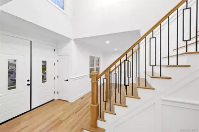 12 Patience Lane, Westbury, NY 11590 - Photo 9