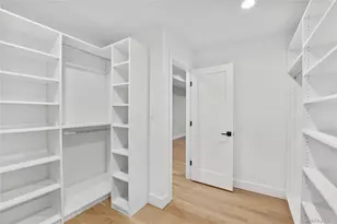 12 Patience Ln, Westbury, NY 11590 - Photo 33