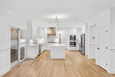 12 Patience Lane, Westbury, NY 11590 - Photo 25